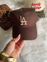 Load image into Gallery viewer, Mocha LA hat
