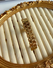 Load image into Gallery viewer, Jane Cuff bracelet
