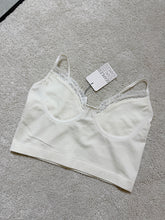 Load image into Gallery viewer, Seamless white cami
