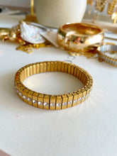 Load image into Gallery viewer, Gold Rush bracelet
