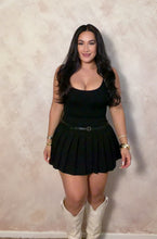 Load image into Gallery viewer, Tease Mini skirt
