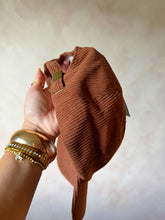 Load image into Gallery viewer, Chenille cocoa LA hat
