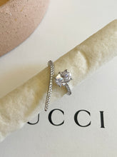 Load image into Gallery viewer, Janelle Ring
