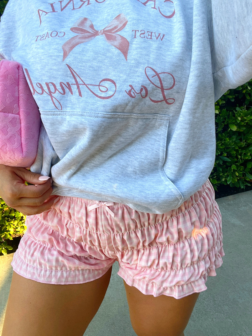 Rosy flutter shorts