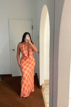 Load image into Gallery viewer, Tangerine Oasis
