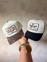 Load image into Gallery viewer, Darlin’ animal print hat
