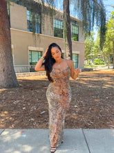 Load image into Gallery viewer, Wild runway maxi dress
