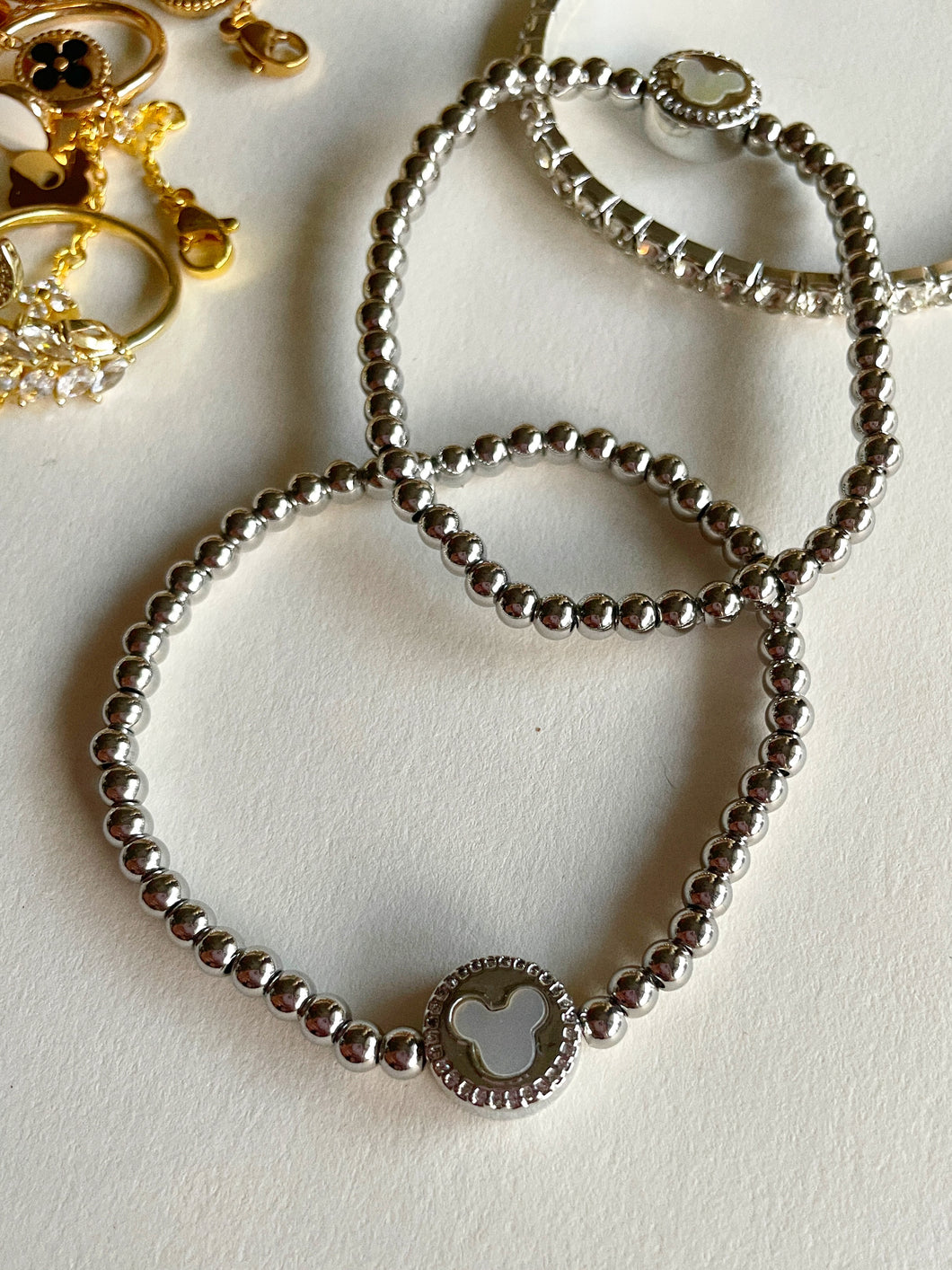 Mickey’s sparkle bracelet