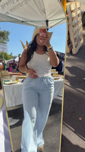 Load and play video in Gallery viewer, Harbor blue linen pants
